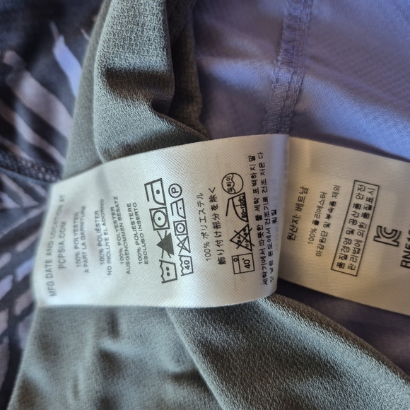 Patagonia Women's Light Purple Athletic Shorts - Picture 7 of 11